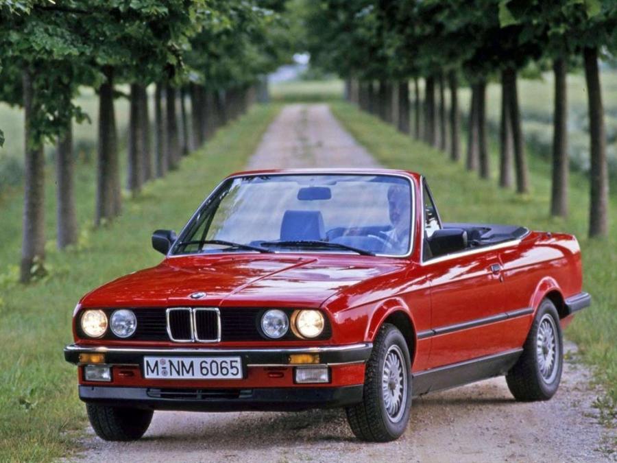  BMW 325i Convertible 1986 года  (фото 5 из 10)
